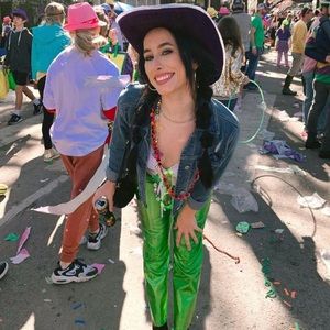 Amylynn Metallic Green Pants - size Small